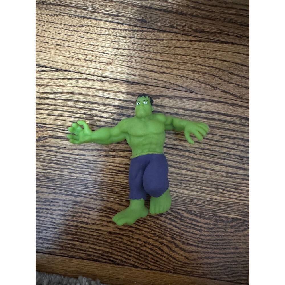 Ja-Ru Marvel Avengers Hulk stretchable fidget toy.